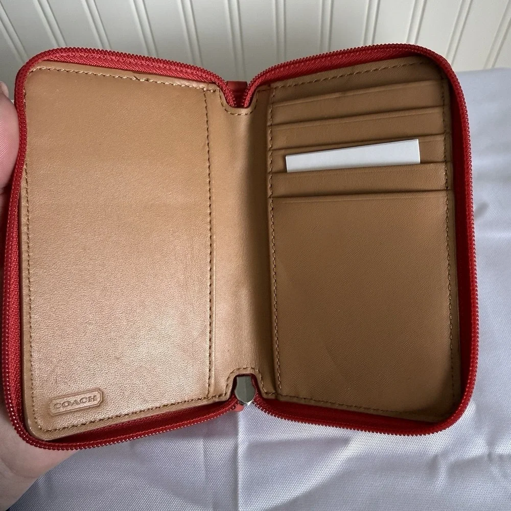 Coach Vintage Red Leather Silver Turnlock Wallet ID Card Holder Phone Case New
